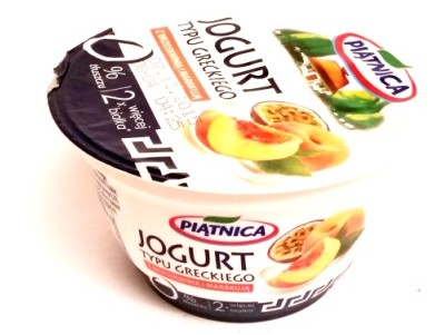 Piątnia, Jogurt typu greckiego 0 tłuszczu z brzoskwinią i marakują (1)