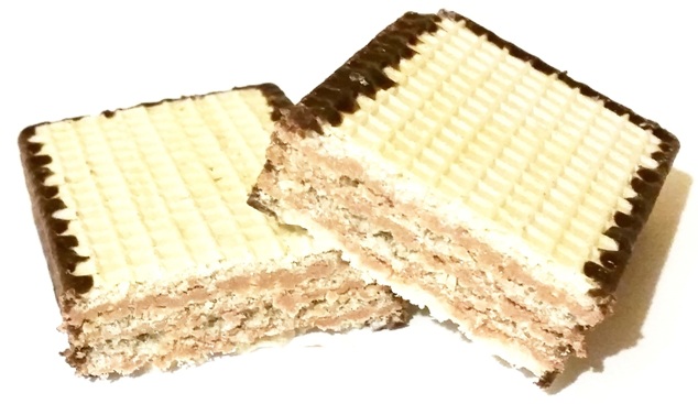 Madison, Coated Wafer with peanut filling (6)