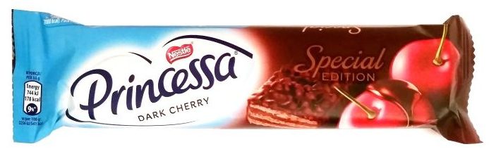Nestle, Princessa Special Edition Dark Cherry, wafel z wiśniami i dropsami czekoladowymi oblany deserową czekoladą, copyright Olga Kublik