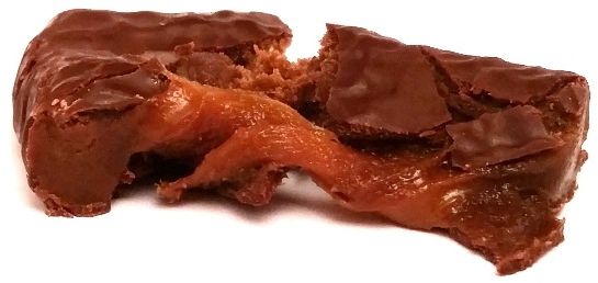 Vobro, baton Caramelli, baton czekoladowy z karmelem w polewie kakaowej, copyright Olga Kublik