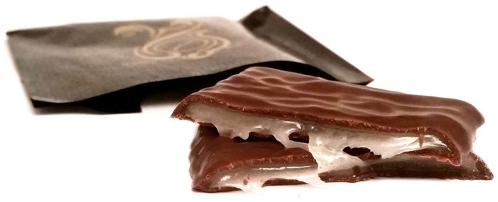 Nestle, After Eight Mint Chocolate Thins, miętowe płatki w ciemnej czekoladzie, copyright Olga Kublik