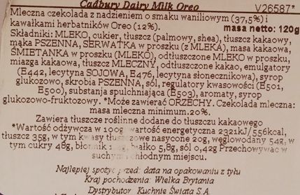 Cadbury, Dairy Milk Oreo, mleczna czekolada z kremem mlecznymi i kakaowymi ciasteczkami Oreo, czekolada z Wielkiej Brytanii, skład i wartości odżywcze, copyright Olga Kublik
