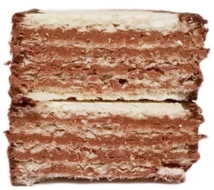 Mokate, Hi Easy Alpino wafel czekoladowy, kruche wafle częściowo oblane polewą kakaową, słodycze z Biedronki i Auchan, copyright Olga Kublik