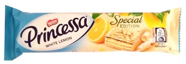 Nestle, Princessa Special Edition White Lemon, wafel z kremem cytrynowym w białej czekoladzie z warstwą deserowej czekolady, copyright Olga Kublik