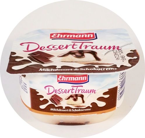 Ehrmann, DessertTraum Milchdessert Schokocreme, piankowy jogurt z sosem czekoladowym, copyright Olga Kublik