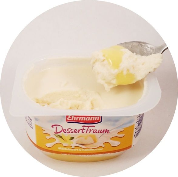 Ehrmann, DessertTraum Milchdessert Vanillecreme, piankowy jogurt z sosem waniliowym, copyright Olga Kublik