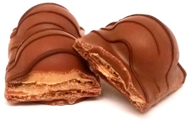 Ferrero, Duplo Chocnut, czekoladowy baton z mleczną czekoladą, kremem orzechowym i orzechami laskowymi, zagraniczne słodycze z Niemiec, copyright Olga Kublik