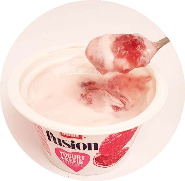 Muller, Fusion Yogurt Kefir Malina-Granat, copyright Olga Kublik