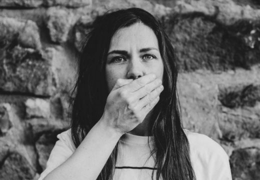 Wolność słowa a poprawność polityczna