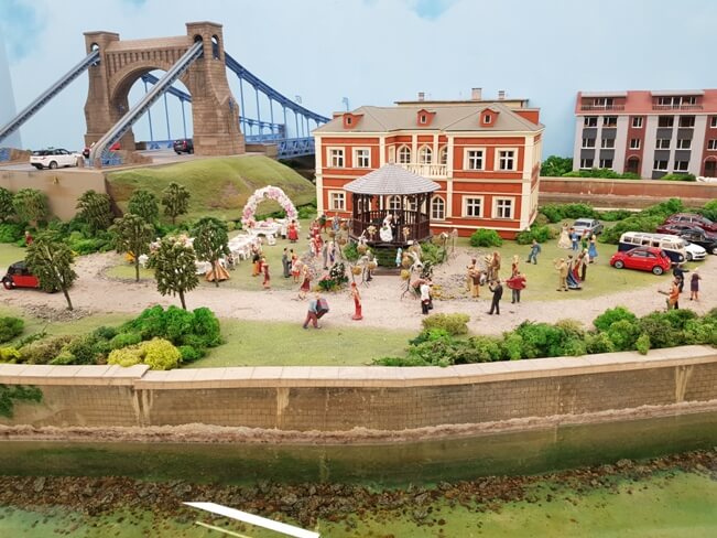 Sky Tower Kolejkowo makieta Wrocław